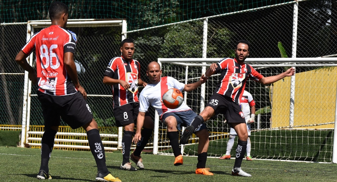 MODULO I: SANTê IMPRIMI RITMO FORTE, PARA DERROTAR EQUIPE DO RIVER POR 5X2